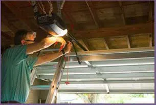 Community Garage Door Service Los Angeles, CA 323-703-1420 - 6-content-door-repair